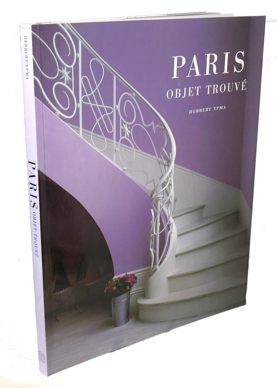 Paris objet trouvé (World design)